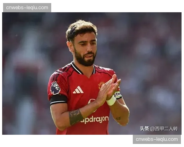 曼联B费伤情乐观，中场人手紧缺，红魔潜力新星能否解救困境？